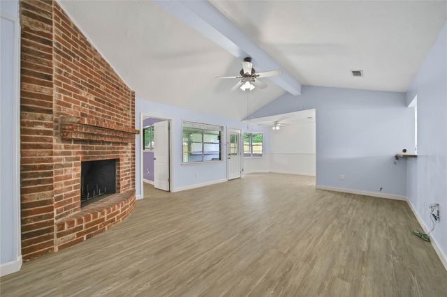 807 Richvale Lane, Houston, TX 77062