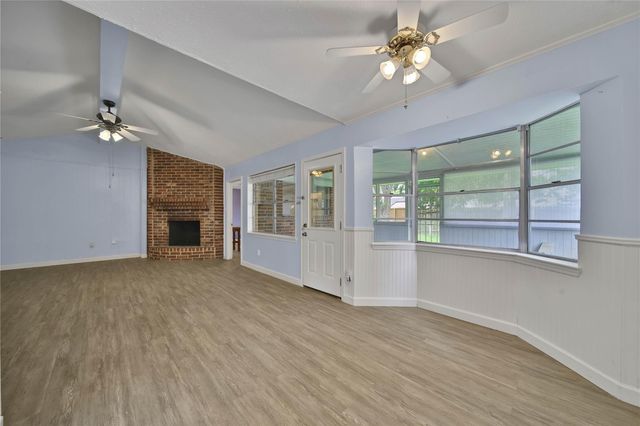 807 Richvale Lane, Houston, TX 77062