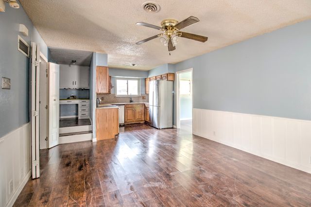 929 Dodson Street, Gainesville, TX 76240