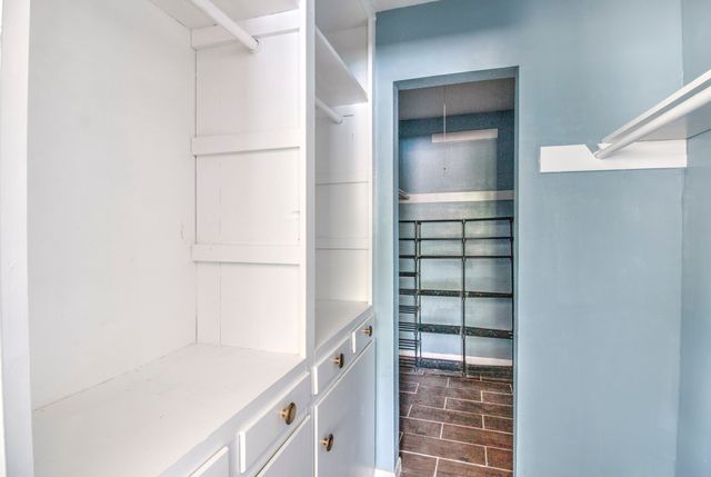 929 Dodson Street, Gainesville, TX 76240