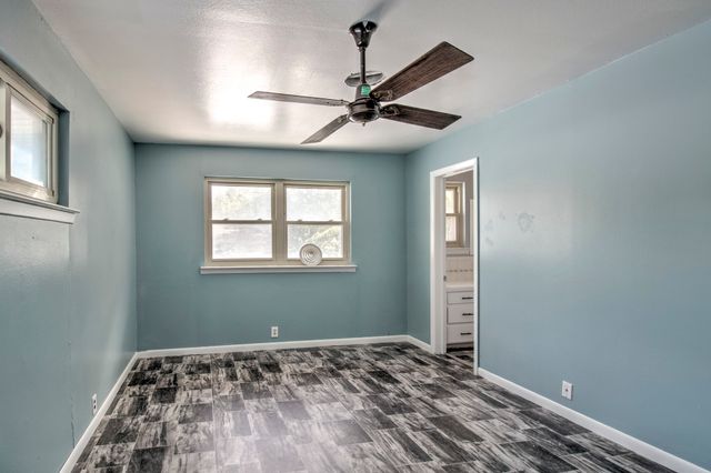 929 Dodson Street, Gainesville, TX 76240