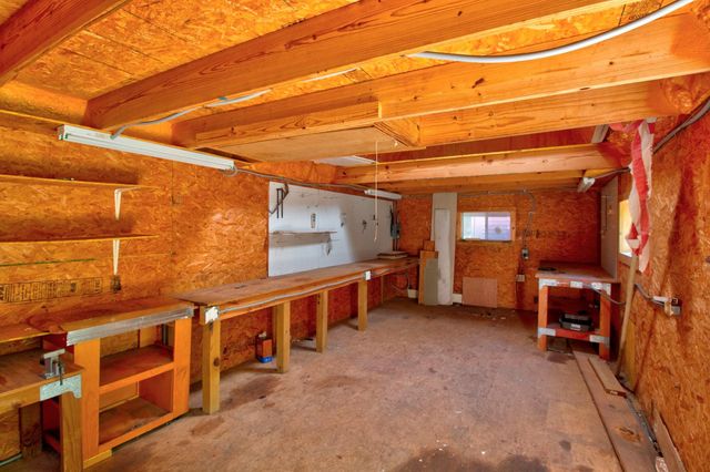 929 Dodson Street, Gainesville, TX 76240