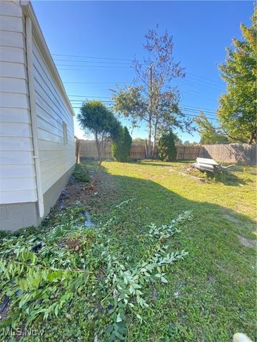 808 Marmion Avenue, Youngstown, OH 44502