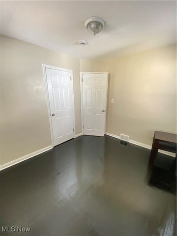 808 Marmion Avenue, Youngstown, OH 44502