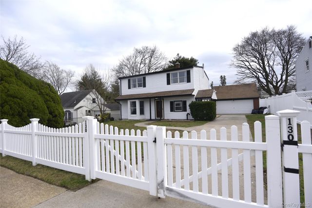 130 Balsam Lane, Levittown, NY 11756