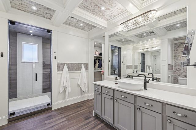 224 Horseback HOLW, Austin, TX 78732