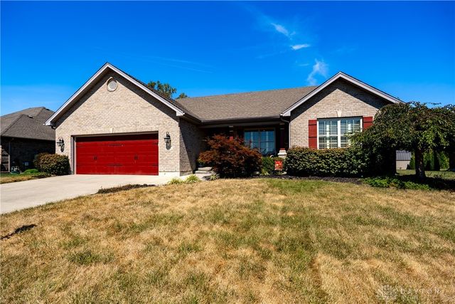 102 Wolf Creek Court, Franklin, OH 45005
