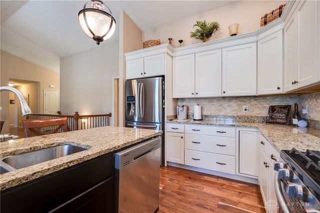 102 Wolf Creek Court, Franklin, OH 45005