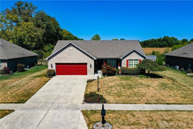 102 Wolf Creek Court, Franklin, OH 45005