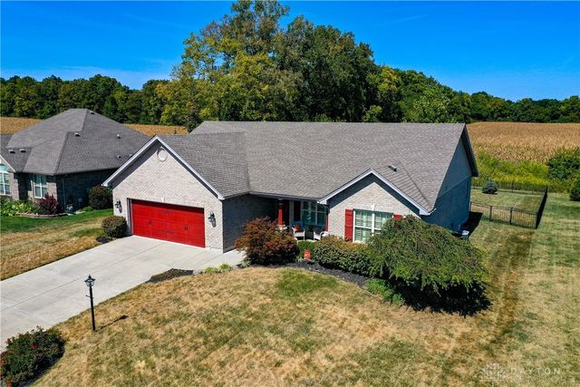 102 Wolf Creek Court, Franklin, OH 45005