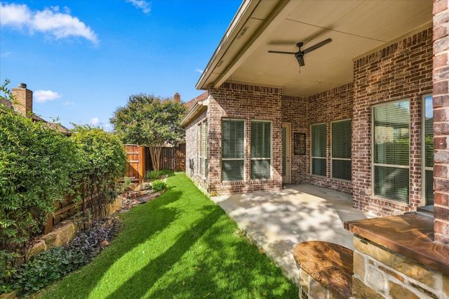 304 Thistle Ridge, Denton, TX 76210