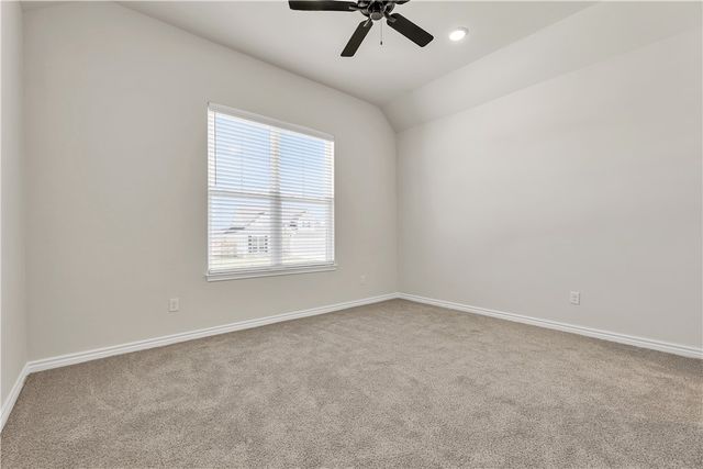 3525 Pointe du Hoc Loop, Bryan, TX 77808