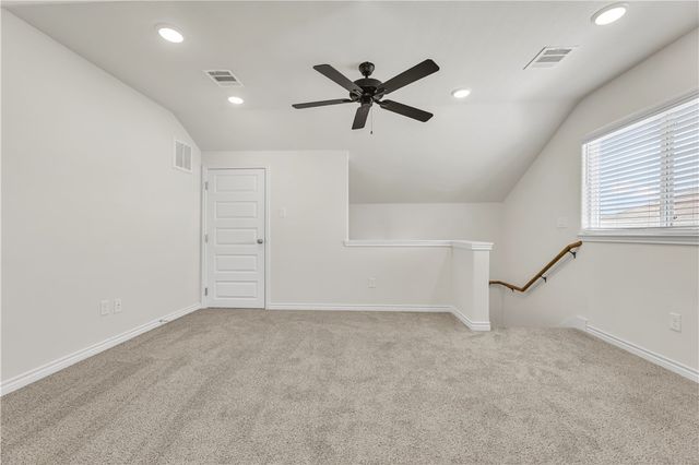 3525 Pointe du Hoc Loop, Bryan, TX 77808