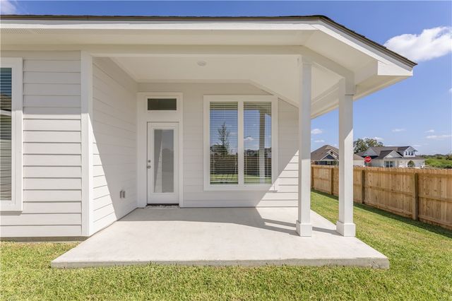 3525 Pointe du Hoc Loop, Bryan, TX 77808