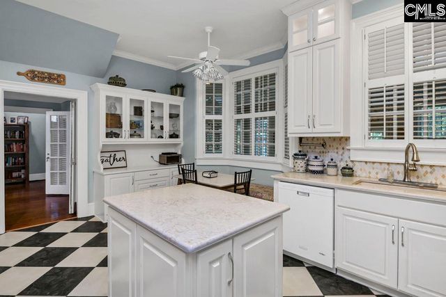 3800 Kilbourne Hill Road, Columbia, SC 29205