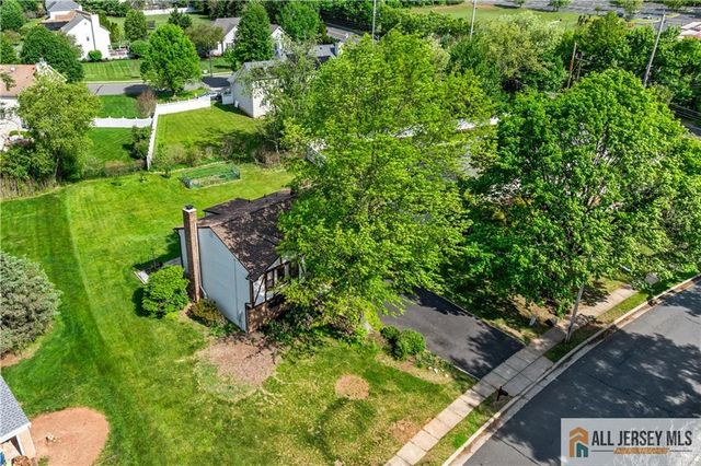 4 Darby Road, Franklin, NJ 08873
