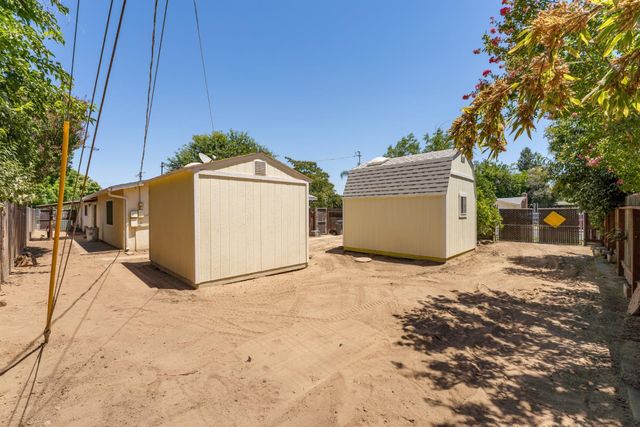 4159 N Lead Avenue, Fresno, CA 93722