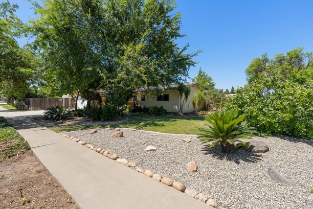 4159 N Lead Avenue, Fresno, CA 93722