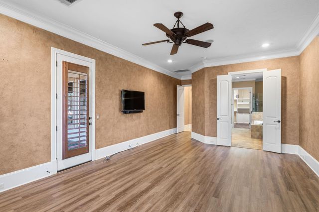 11718 Montmarte Boulevard, Houston, TX 77082