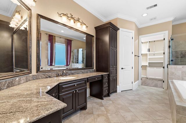 11718 Montmarte Boulevard, Houston, TX 77082