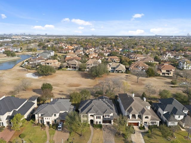 11718 Montmarte Boulevard, Houston, TX 77082