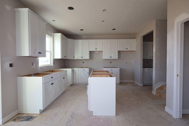 1609 Kenneth Drive, Delaware, OH 43015