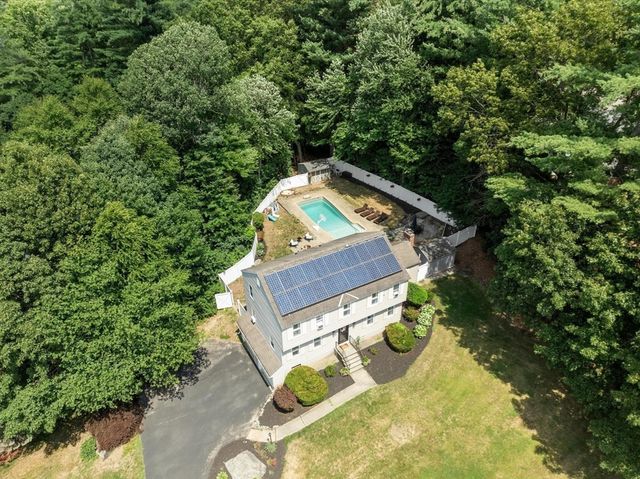 123 Houde St, Marlborough, MA 01752