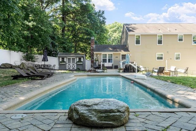 123 Houde St, Marlborough, MA 01752