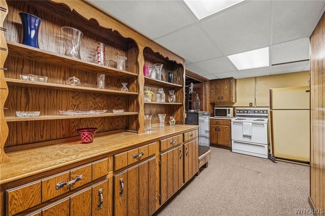 6392 Locust Street Extension, Lockport Town, NY 14094