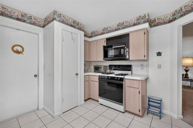 1036 SCOTCH PINE CT, Leesburg, FL 34788