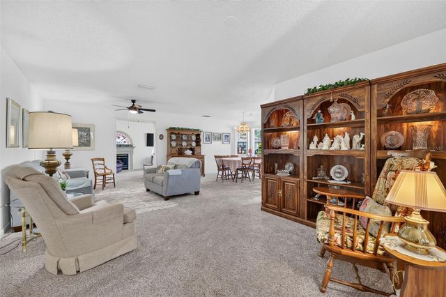 1036 SCOTCH PINE CT, Leesburg, FL 34788