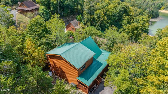 1038 Willard Way, Sevierville, TN 37876