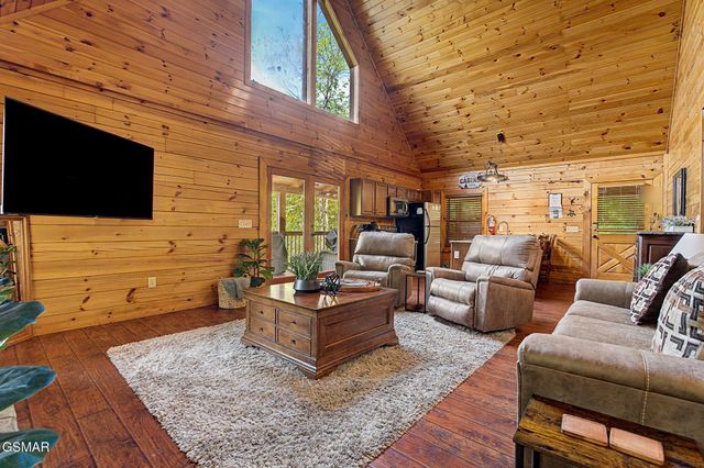 1038 Willard Way, Sevierville, TN 37876