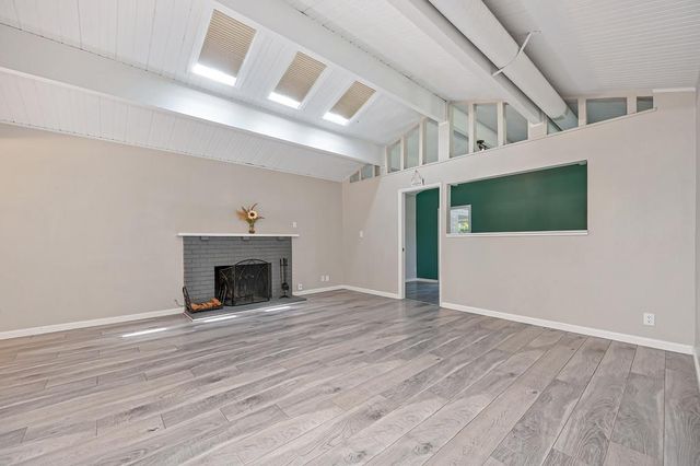 10226 La Presa Way, Rancho Cordova, CA 95670