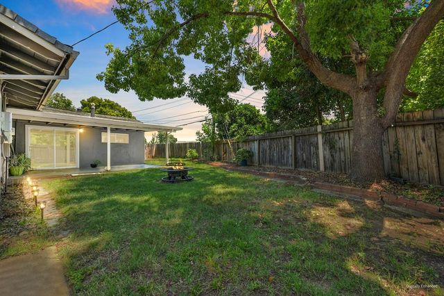 10226 La Presa Way, Rancho Cordova, CA 95670