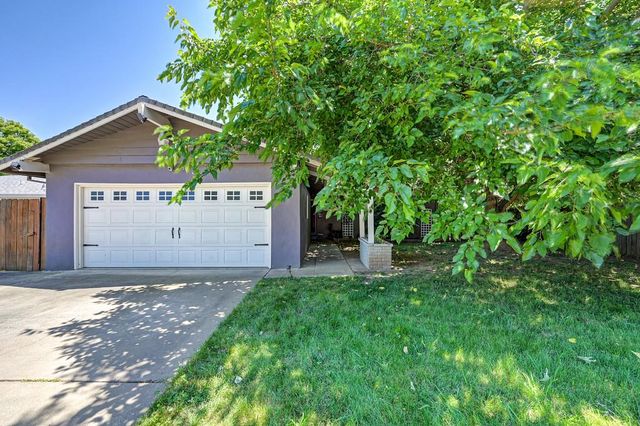 10226 La Presa Way, Rancho Cordova, CA 95670
