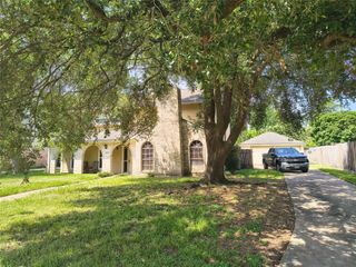 19323 Dianeshire Drive, Spring, TX 77388