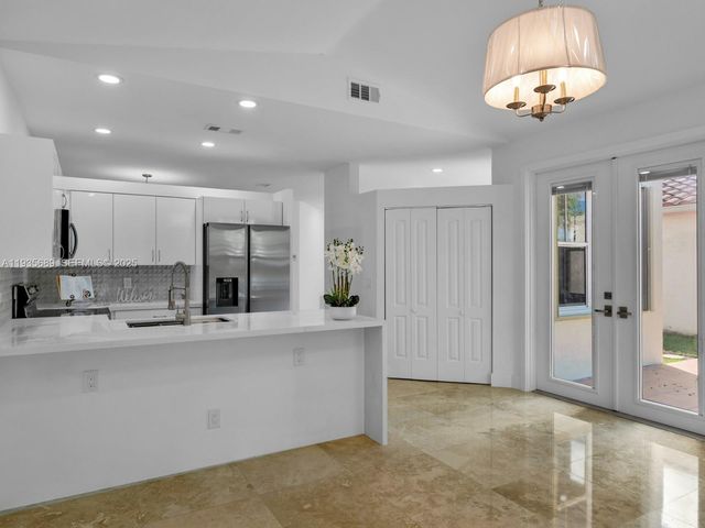 2130 NW 184th Way, Pembroke Pines, FL 33029