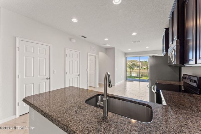 14056 CORRINE Circle, Jacksonville, FL 32258