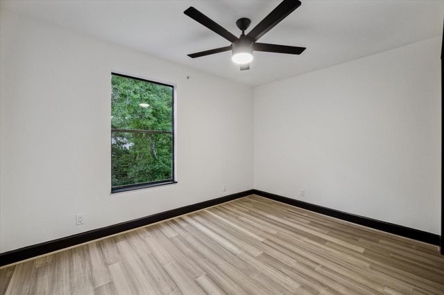 11818 Deep Woods Drive, Cypress, TX 77429