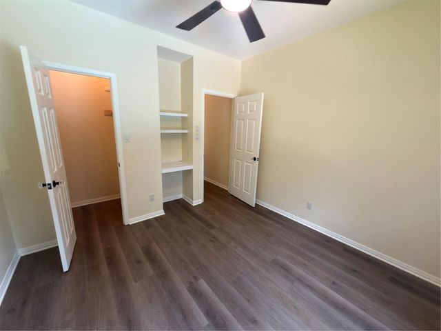 2008 Lancaster ST, San Marcos, TX 78666