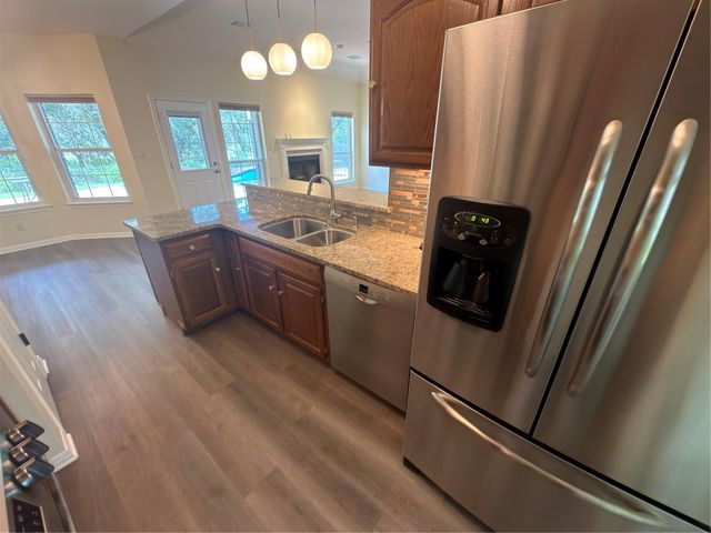 2008 Lancaster ST, San Marcos, TX 78666