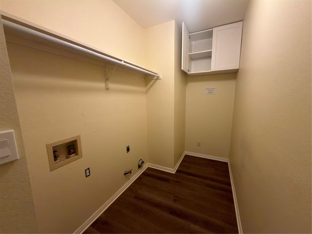 2008 Lancaster ST, San Marcos, TX 78666