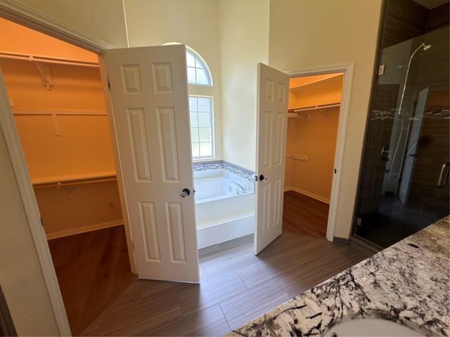 2008 Lancaster ST, San Marcos, TX 78666