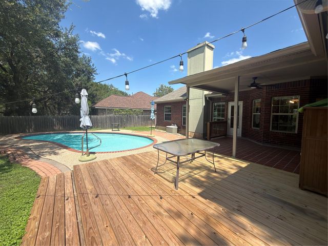 2008 Lancaster ST, San Marcos, TX 78666