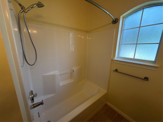 2008 Lancaster ST, San Marcos, TX 78666