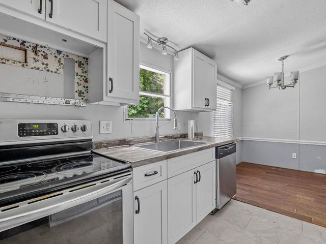 260 Lindsey Ridge Road, Lyman, SC 29365