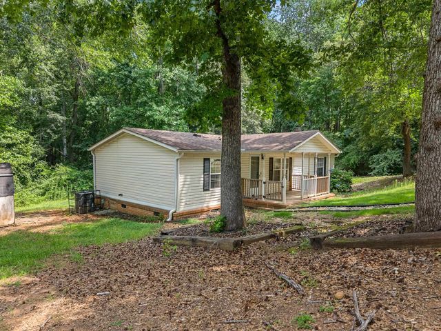 260 Lindsey Ridge Road, Lyman, SC 29365