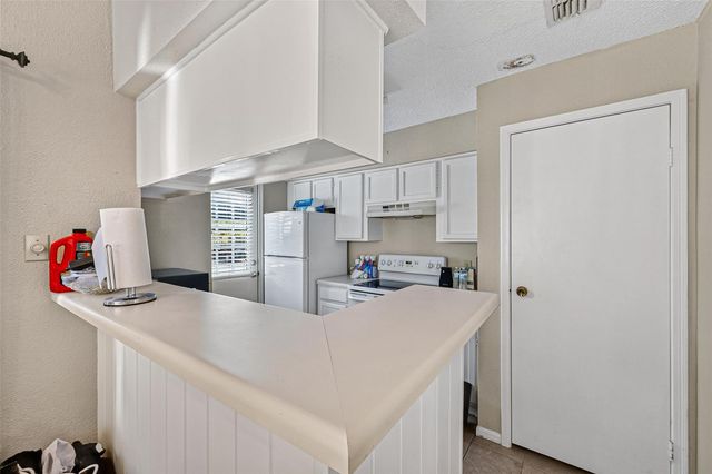 1515 Sandy Springs Road 1604, Houston, TX 77042