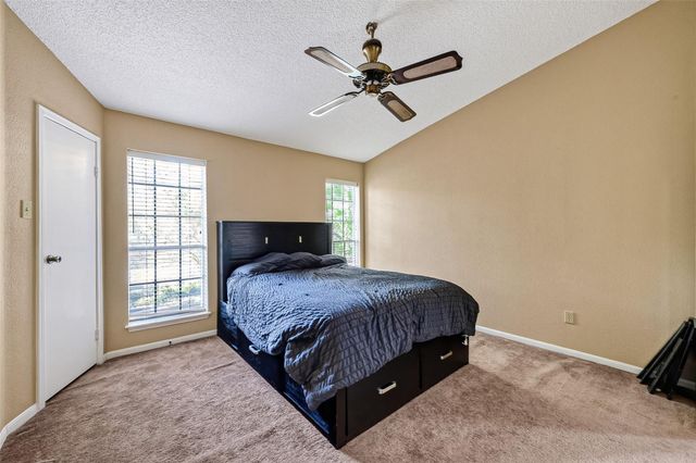1515 Sandy Springs Road 1604, Houston, TX 77042